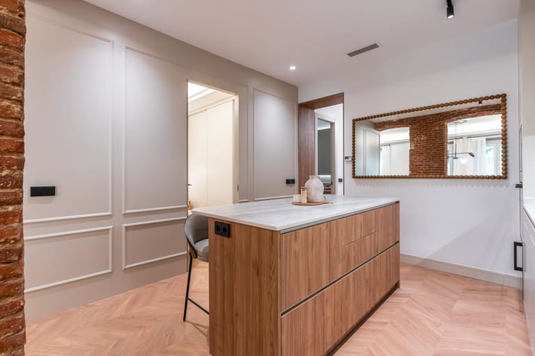 4214369-76defb48_qizy2u