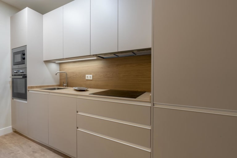 4215366-61c5d044_q1oqek