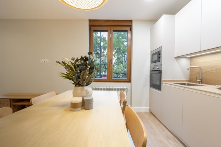 4215366-0b390ee5_vst38v