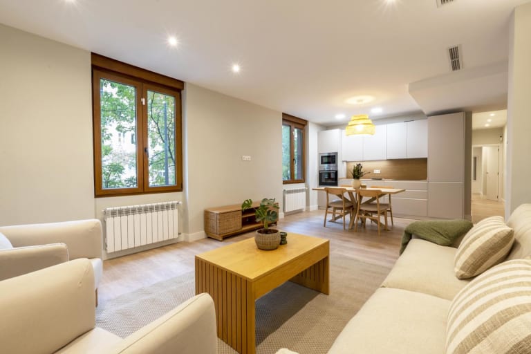 4215366-cc914c60_jvduux