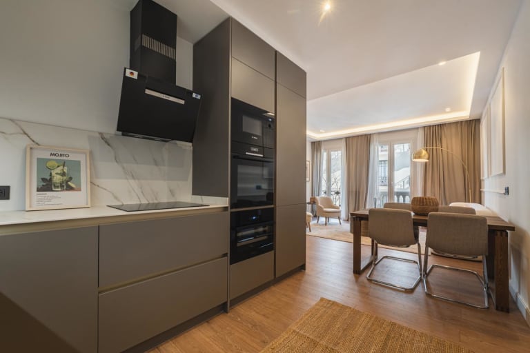 4215721-c5d48e96_az1nqv