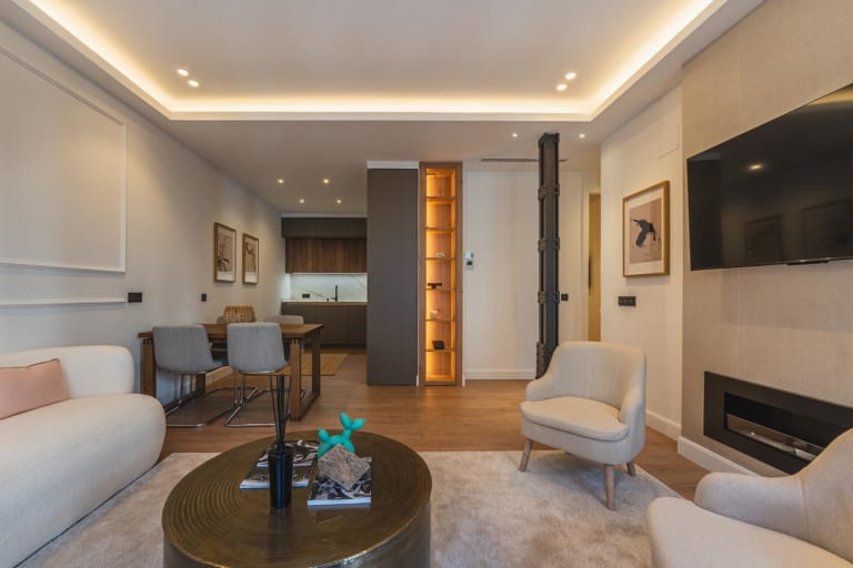 4215721-28651276_xgjd0p