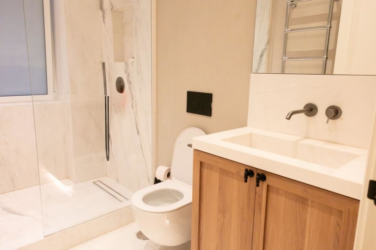 4218071-6908753e_llf0sh