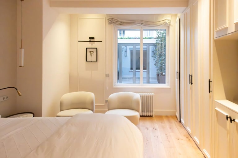 4218071-d933921a_x3golk