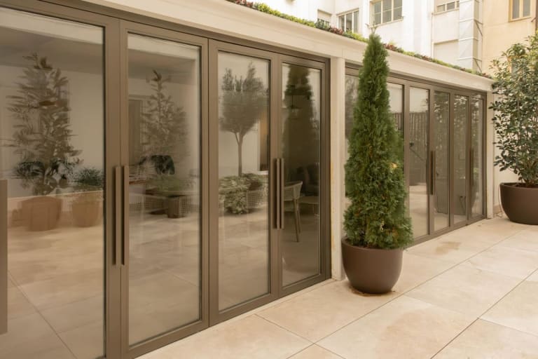 4218071-052bc1f4_h5ysgz