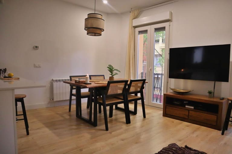 4227002-23385fd4_g37jgd