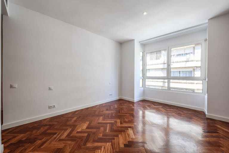 4227631-bf13e3c2_ju54px