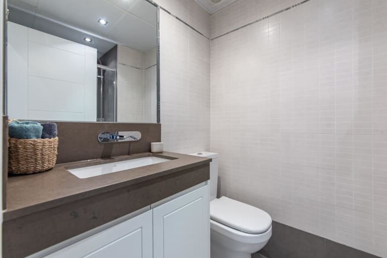 4227624-55aaf31a_ltr77o