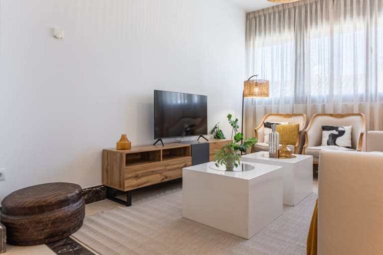 4227624-ce1a92a1_xtjng9