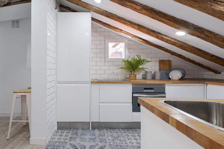 4229494-945c59f8_s3k9qx