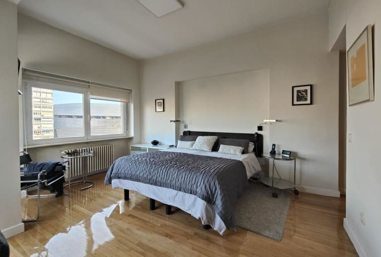 4213181-24342ffe_vdkaxw