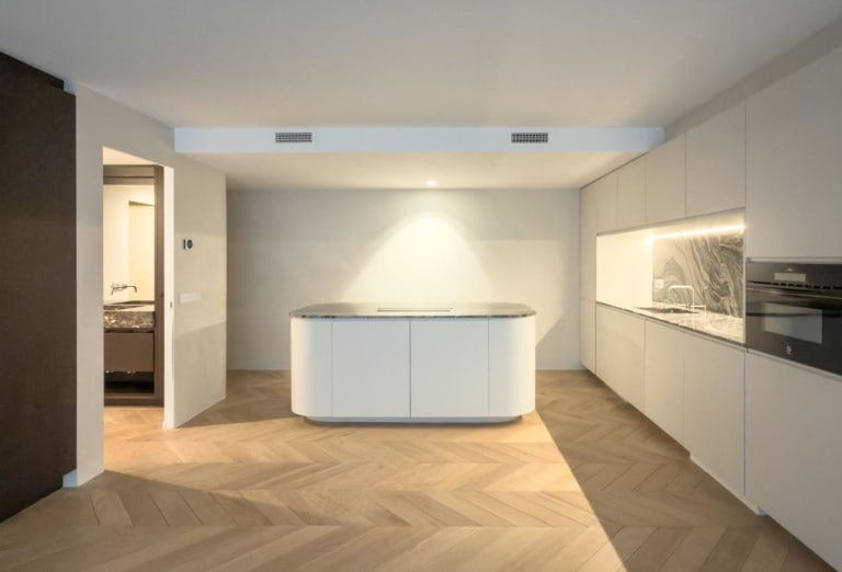 4221171-1448e85f_sxv69z