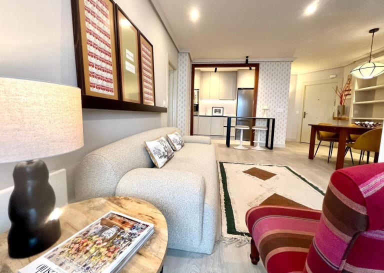 4226150-13a63c89_i85joe