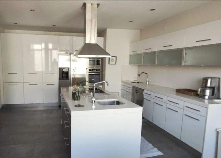 4213181-c2f8da26_bkmmel