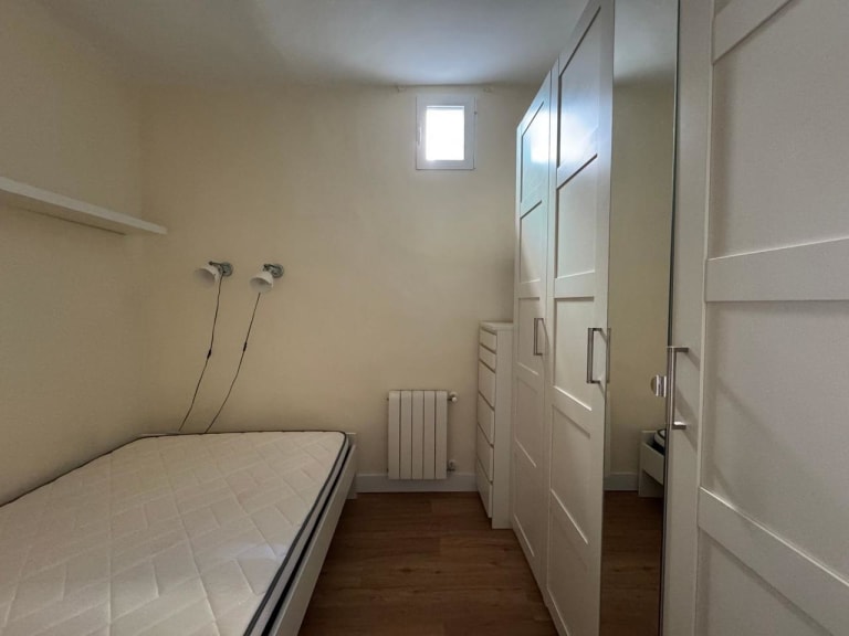 4215003-e72a2e6b_loumkw