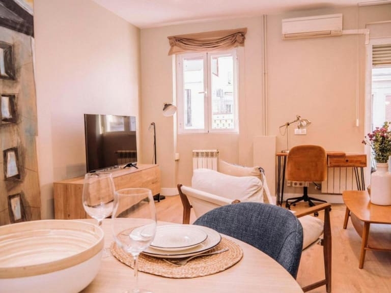 4214770-12f460bf_pjqdbq