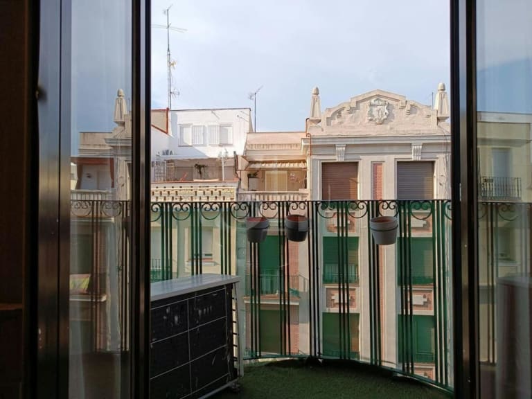 4214770-47e5b2eb_mbiuof