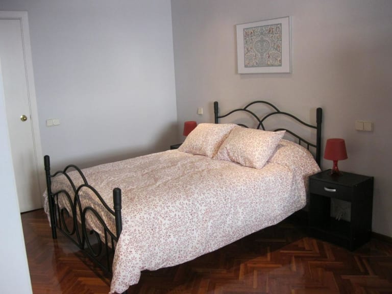 4217973-b9bedddf_b7bwsq