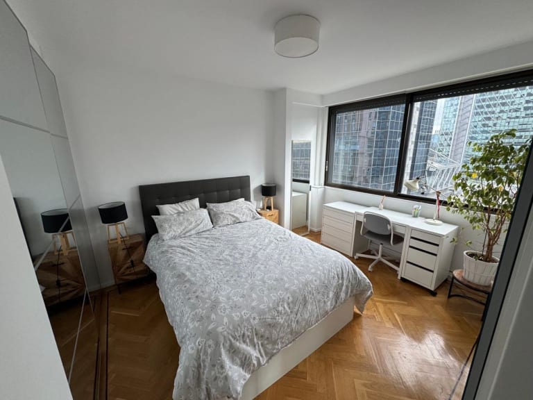 4218703-68406acc_hyf2fz