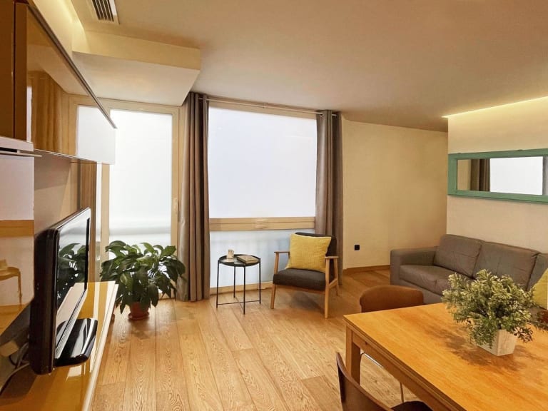 4220536-1e748050_lq7bqq