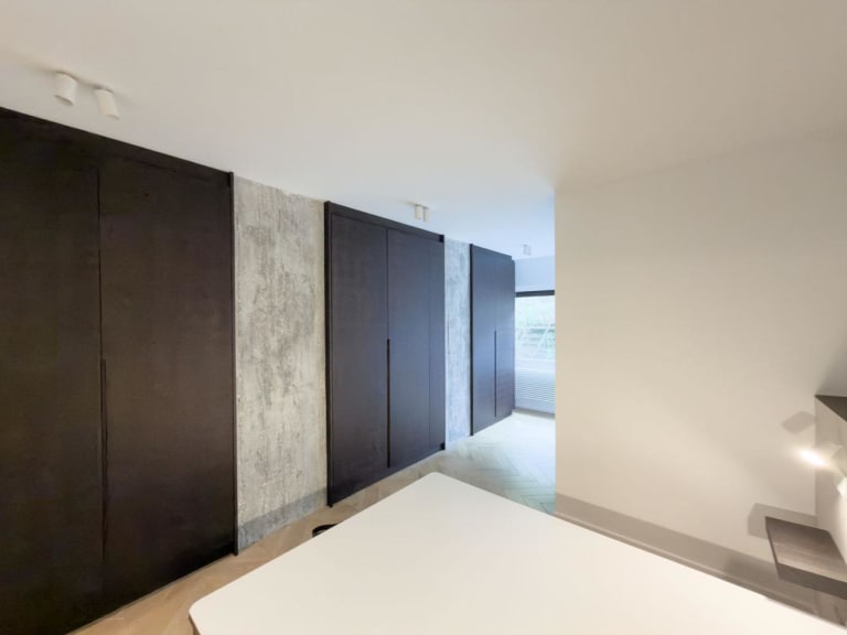 4221171-01cb3300_b1haoe