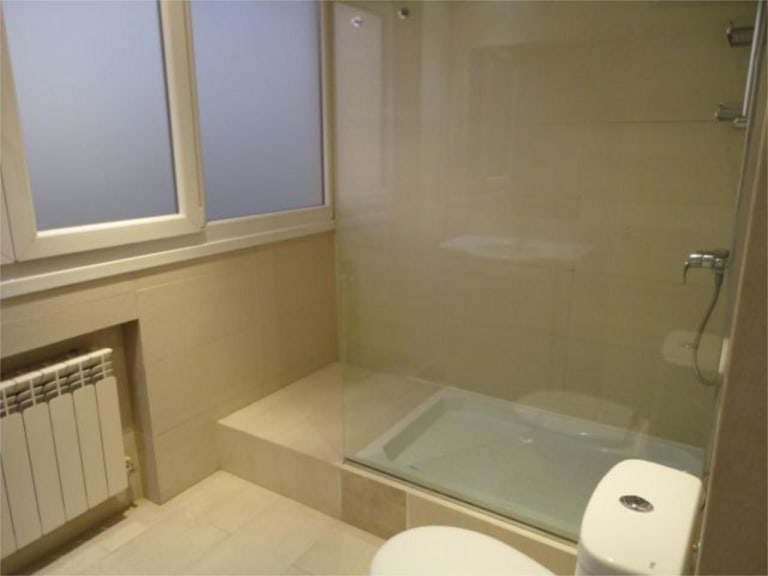 4221562-1d6e4a7a_voa7vu