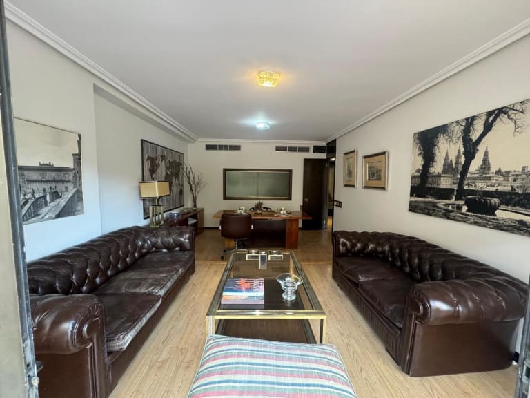 4222862-8010a39d_uv4luk