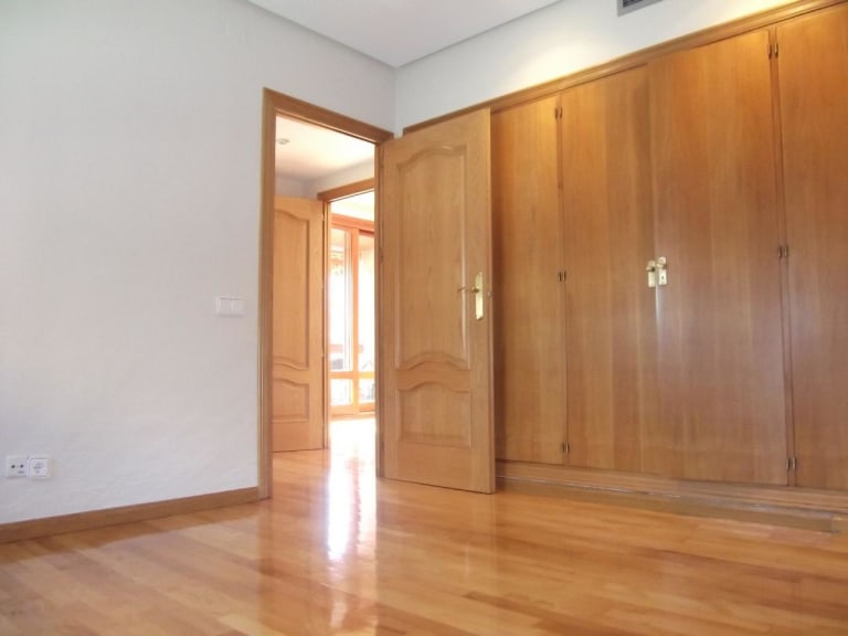 4225535-c566974d_sdbg5y