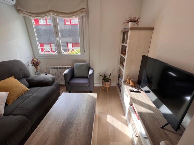 4226352-0cfe5394_uofi9p