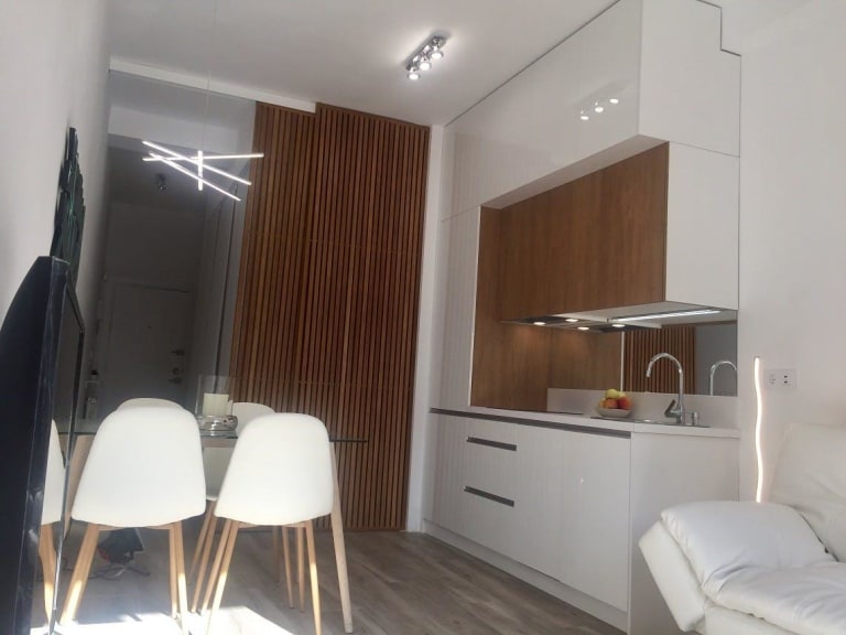 4226877-fb827b6c_zevafv