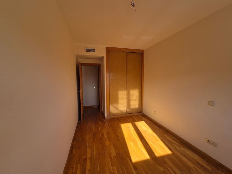 4227389-b2523664_ebbtsy