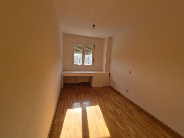 4227389-d1e40ea3_xsxfs8