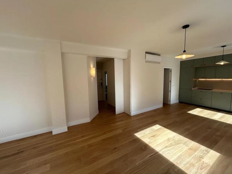 4227345-9830cca7_uclu3k