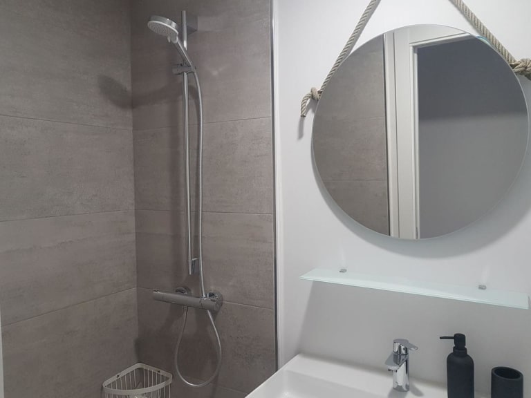 4229264-e4a29283_kdoyii