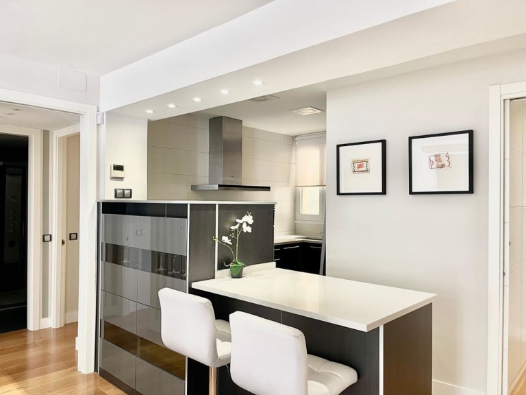 4239471-b4a65bec_uycyqv