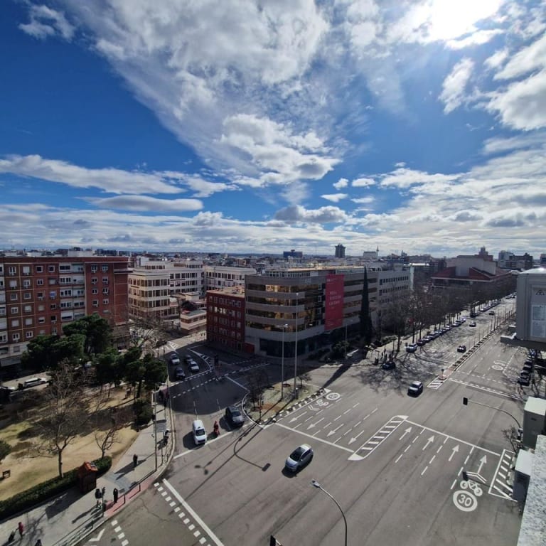 4230279-777bf8ee_xq4caj