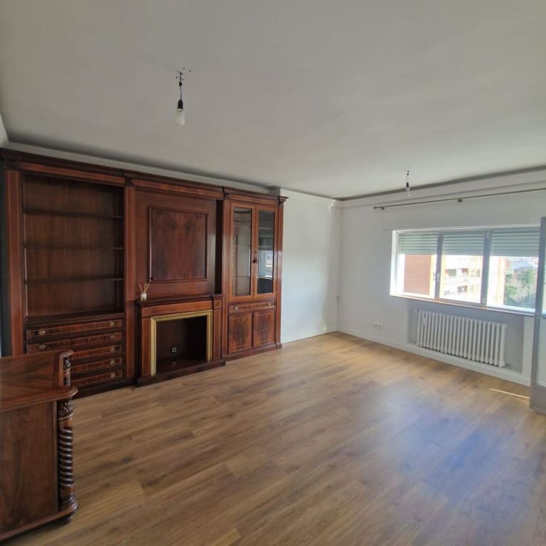 4230279-166475a6_rtltuz