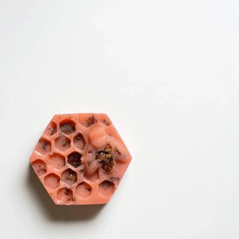 Jabón Lavanda & Piña ( Exfoliante) - Imagen 1