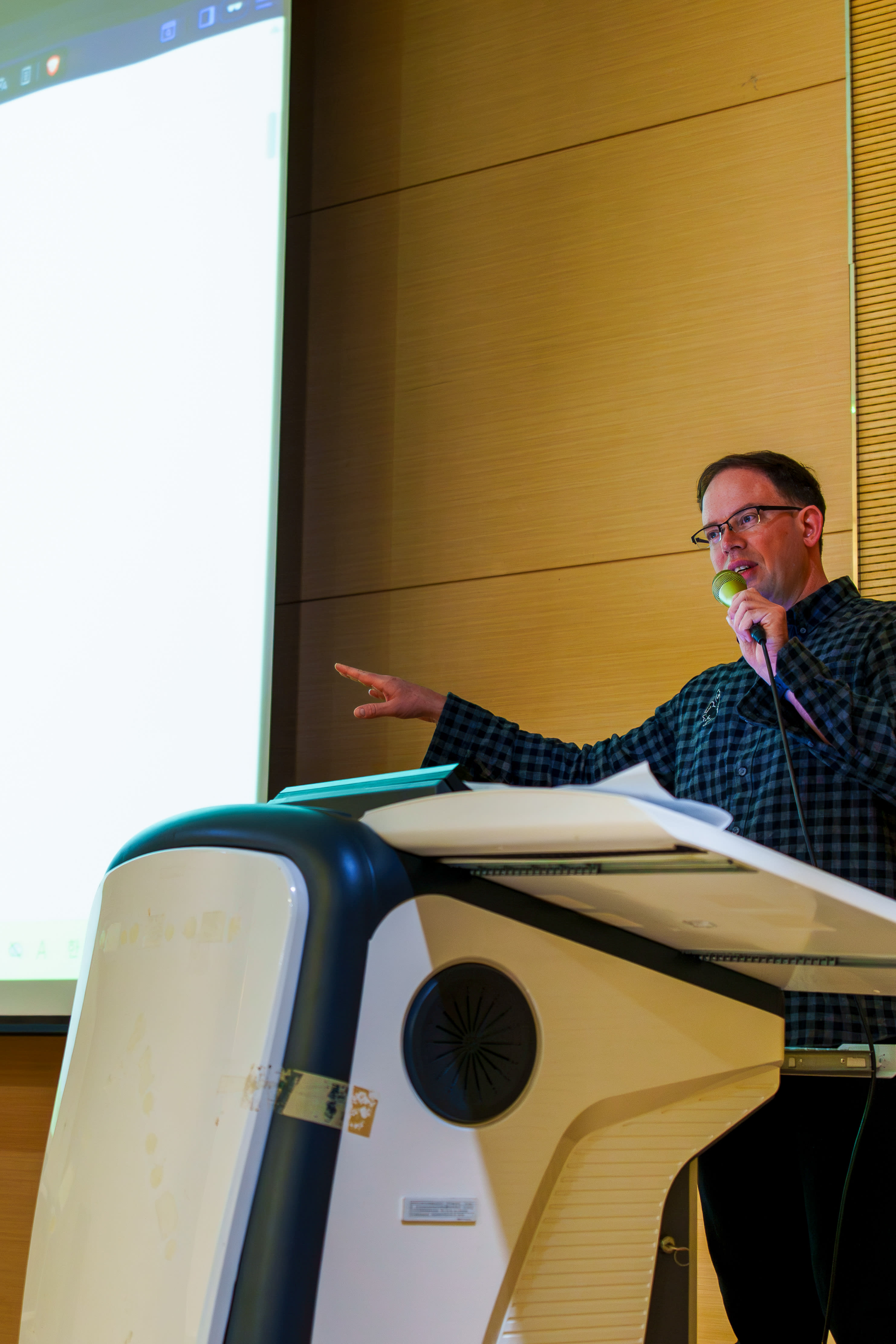 Aaron Snowberger lecturing