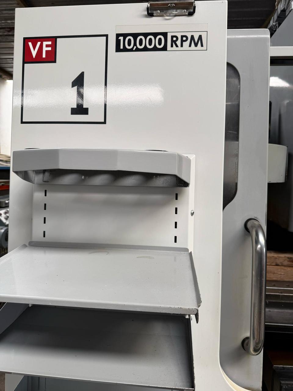 CENTRE D'USINAGE 3 AXE HAAS Thumbnail 3