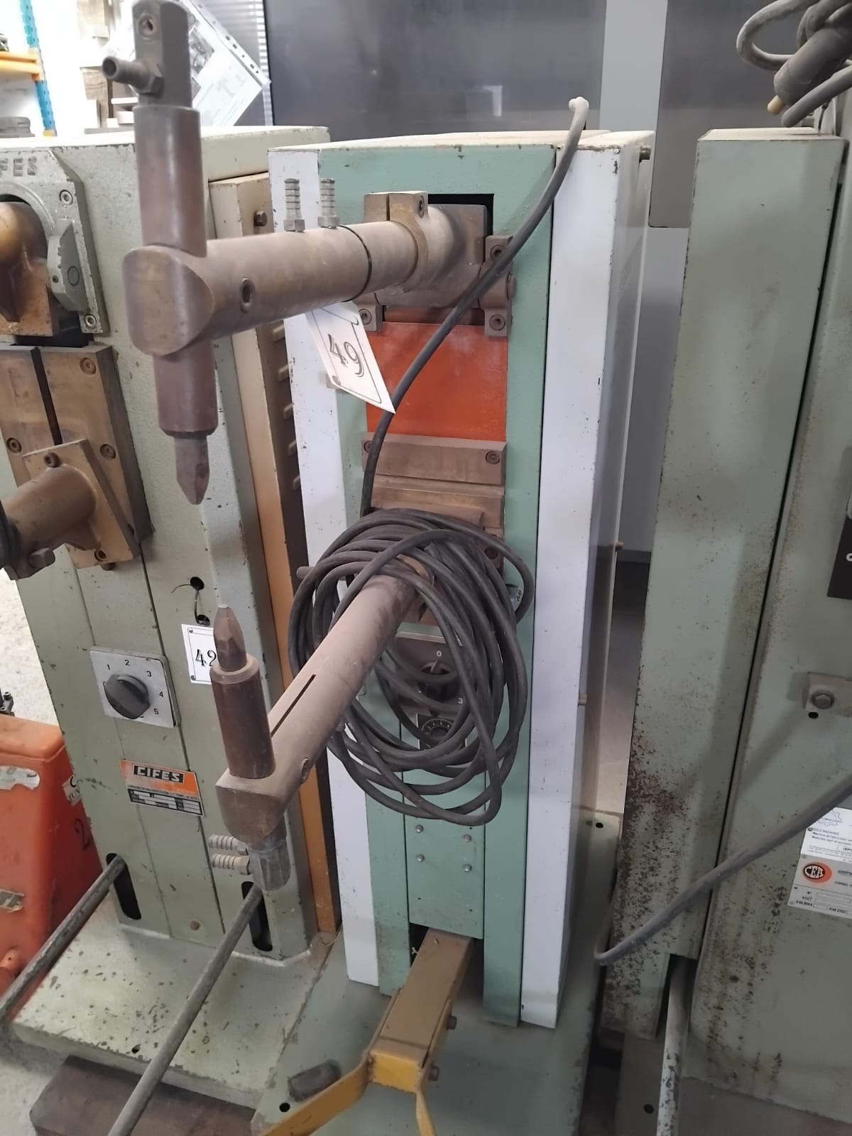 MACHINE DE SOUDAGE PAR POINT Thumbnail 3