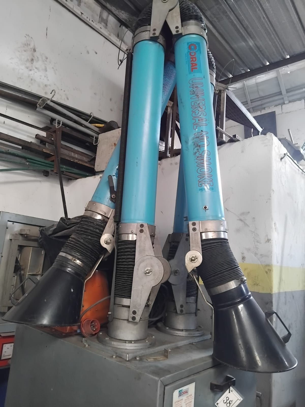 EXTRACTEUR DE FUMES Thumbnail 2