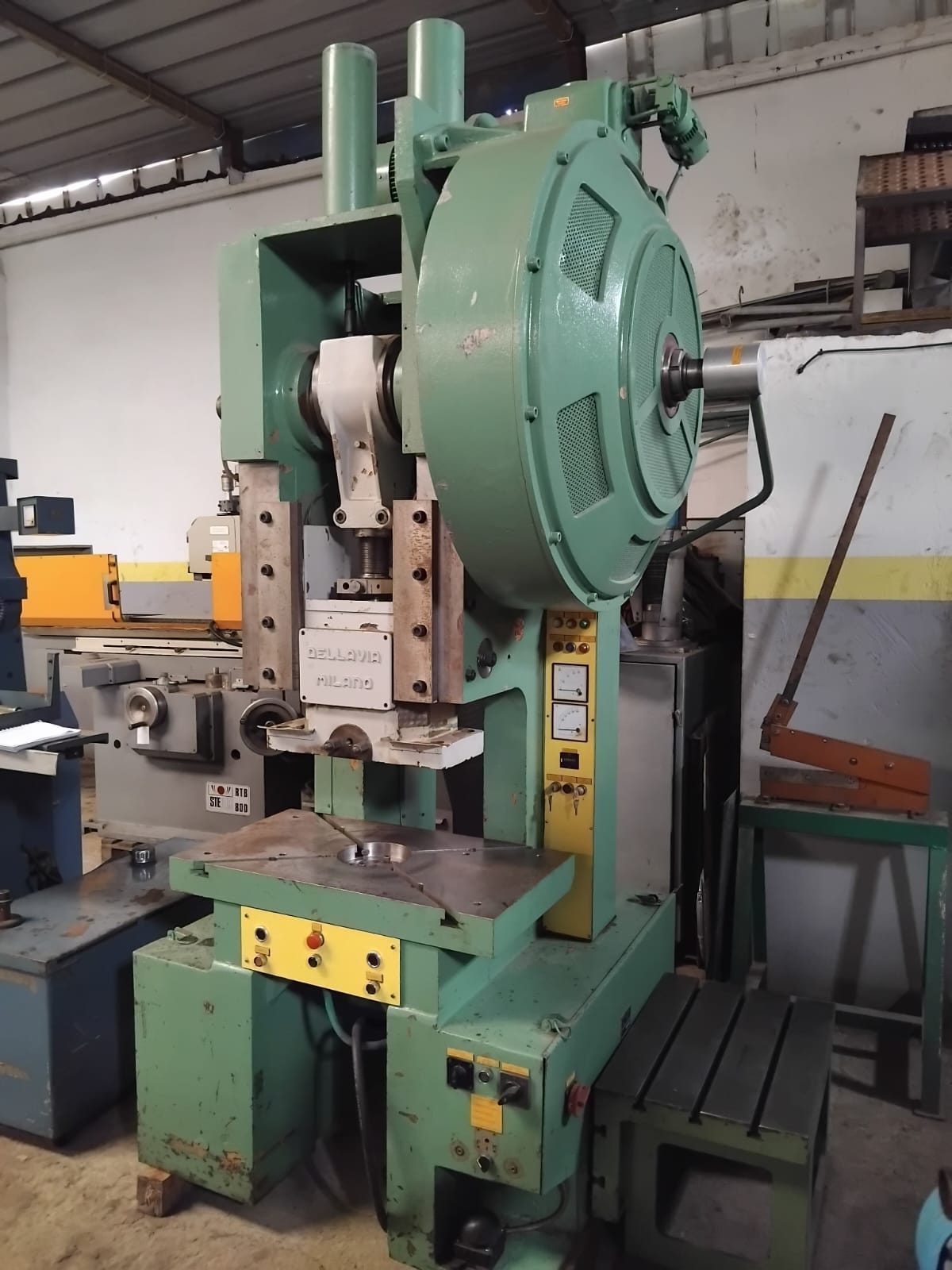 PRESSE DELLAVIA Thumbnail 2