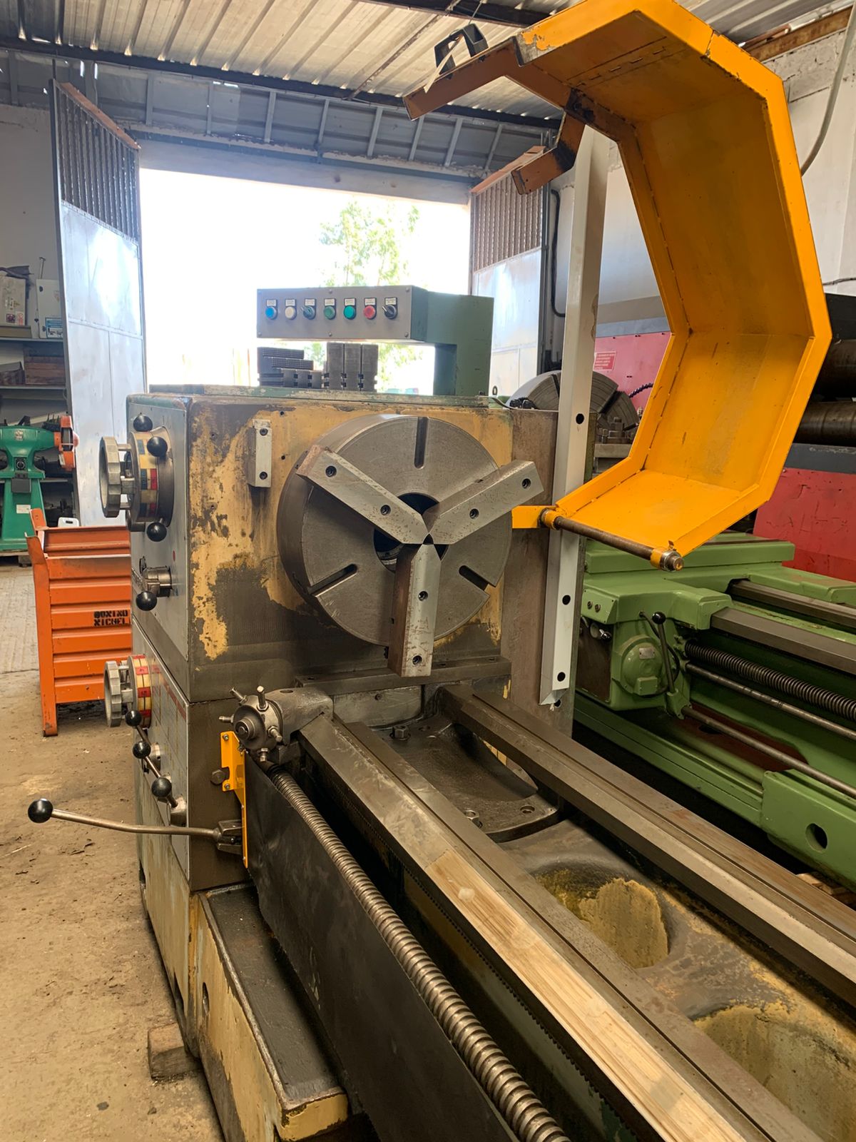 TOUR CONVENTIONNEL CLOVIS 28 Thumbnail 2