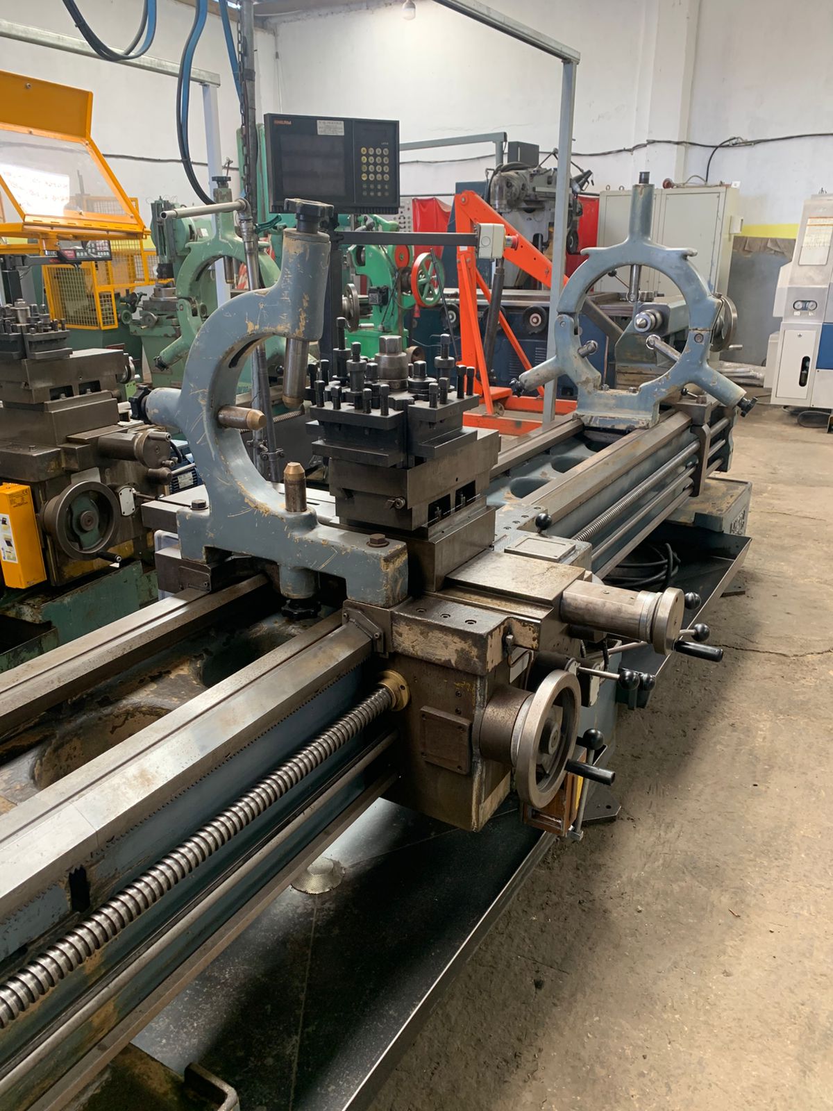 TOUR CONVENTIONNEL CLOVIS 28 Thumbnail 4