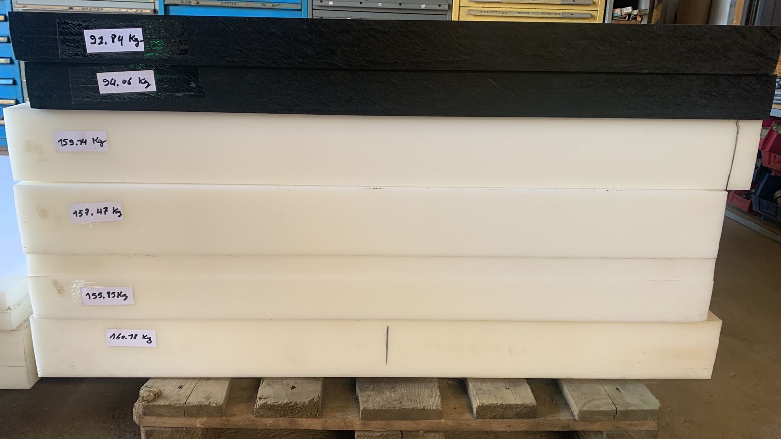 PLASTIQUE NYLON ET POM-C Thumbnail 3