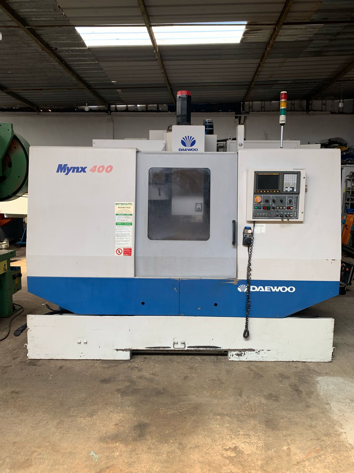 CENTRE DE TOURNAGE DAEWOO MYNX