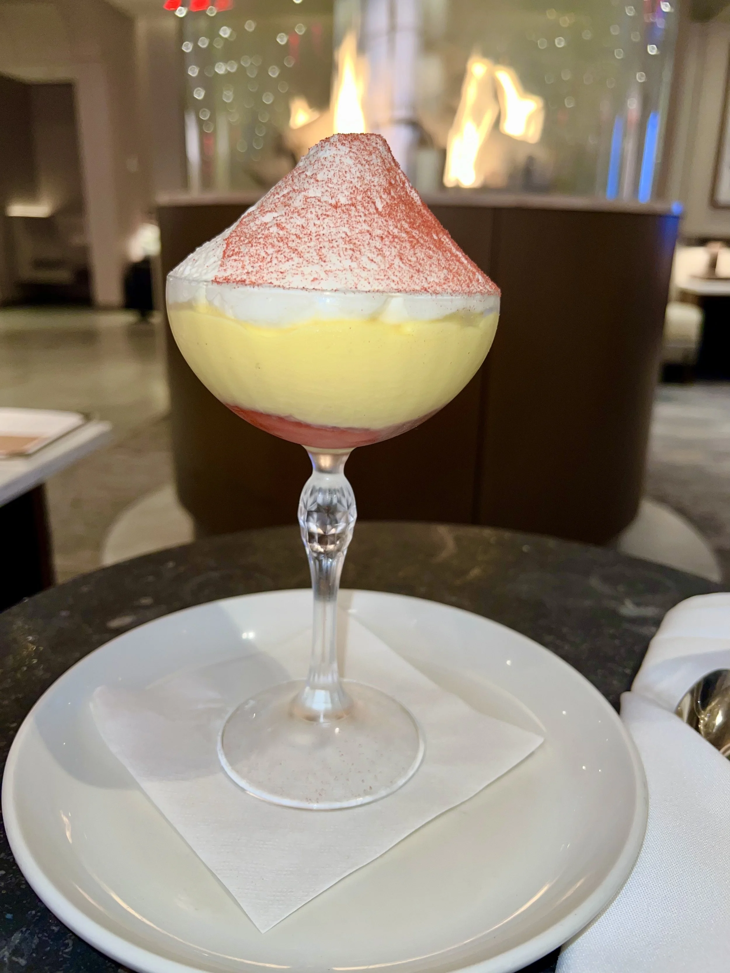 Chelsea Lounge JFK, food and beverage