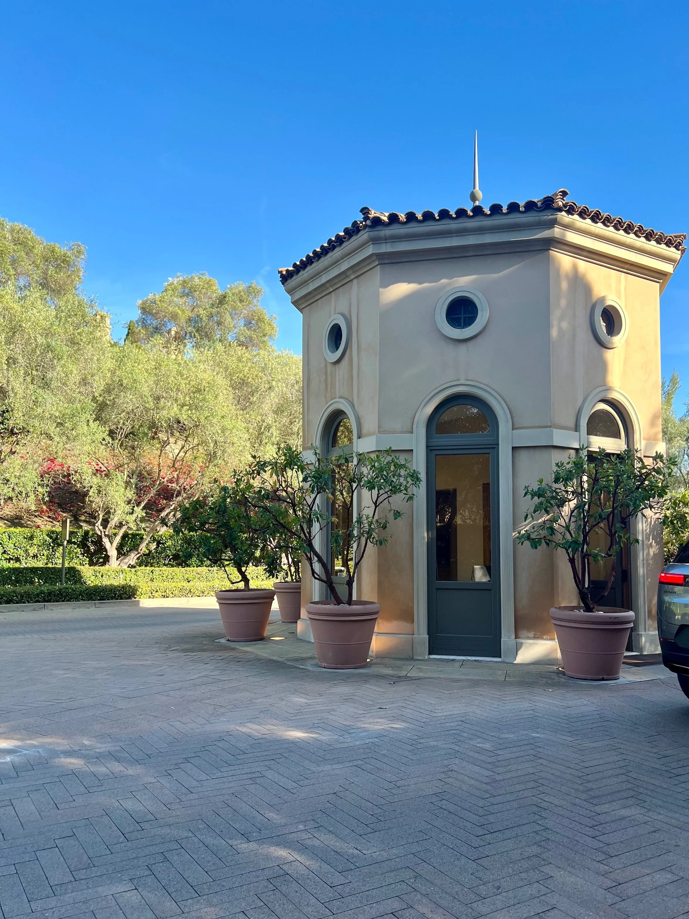 Pelican Hill Resort — room