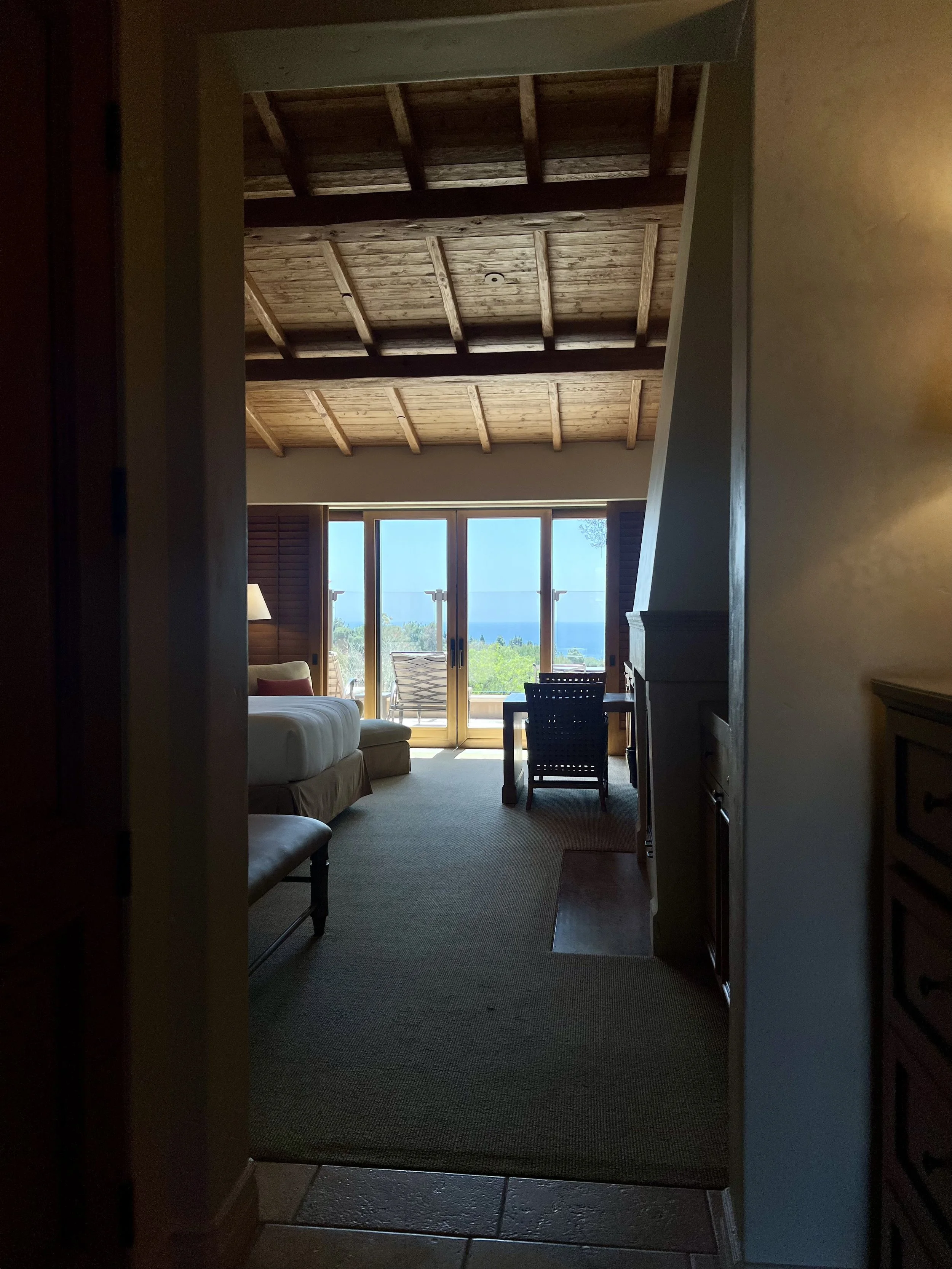 Pelican Hill Resort — room